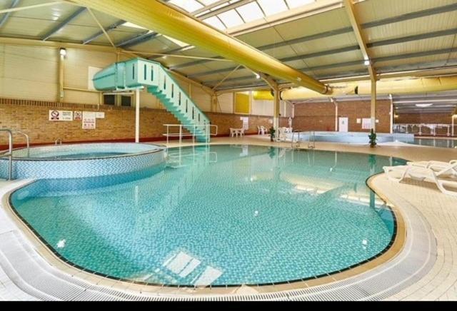Summer Breeze - Family Holiday Home In Camber Sands エクステリア 写真